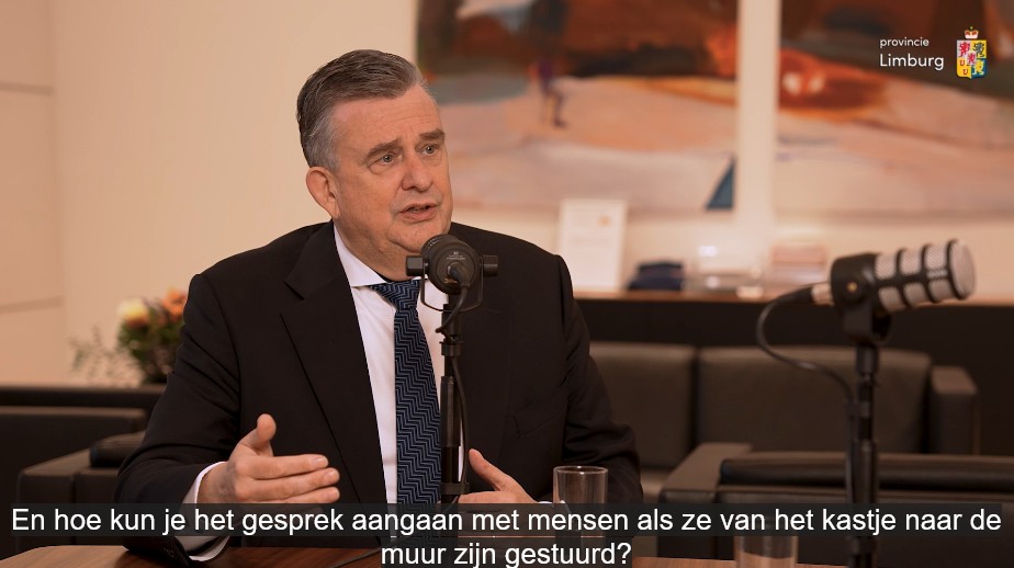 Non transparantie en geldverkwisting 1