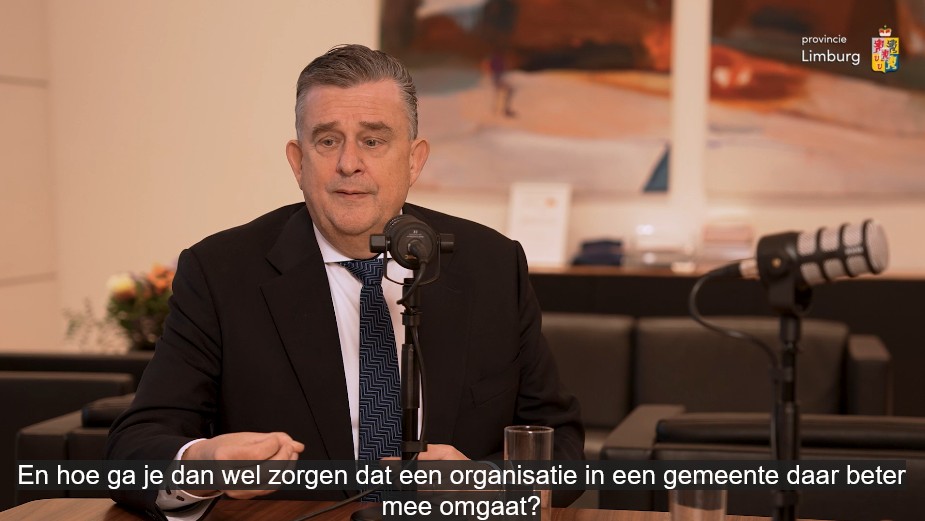 Non transparantie en geldverkwisting 5